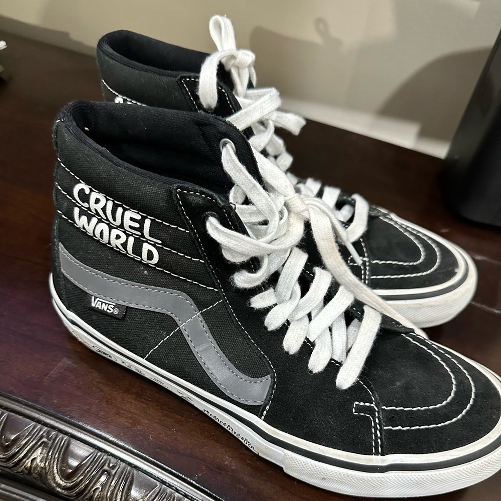 VANS